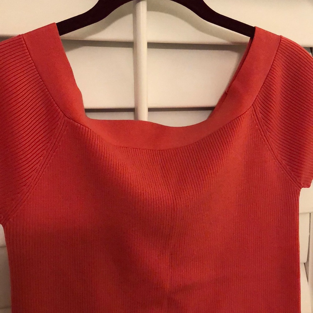 Muse Cropped Top - Picture 2 of 5